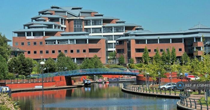 1 Bedroom Flat To Rent In Waterfront Way, Brierley Hill, Dudley, DY5