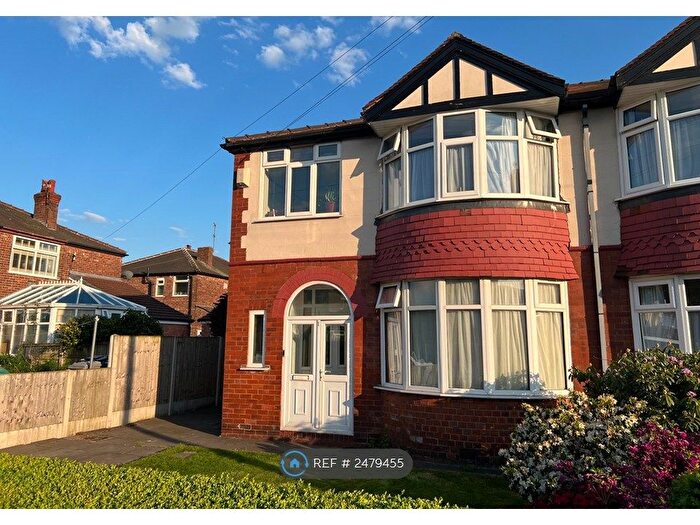 3 Bedroom Semi-Detached House To Rent In Manchester, Manchester, M16