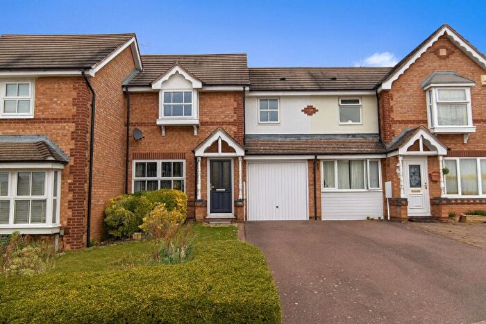 3 Bedroom Terraced House For Sale In Butts Croft Close, East Hunsbury, Northampton, NN4