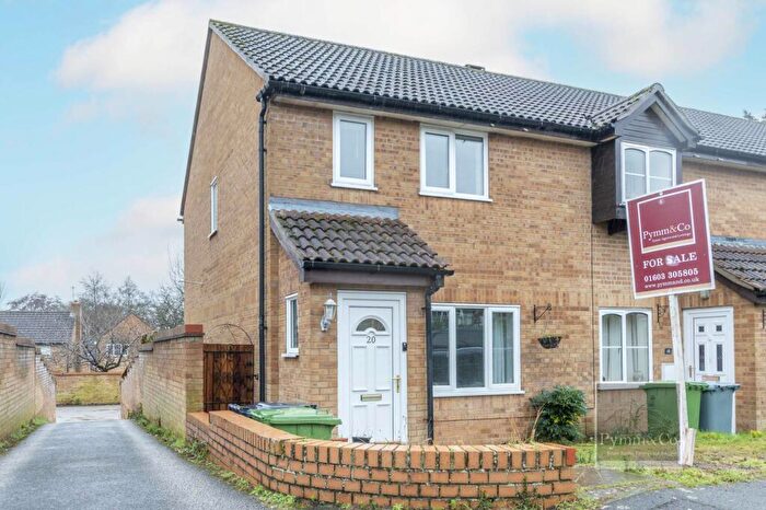 3 Bedroom End Of Terrace House For Sale In Acres Way, Drayton, NR8