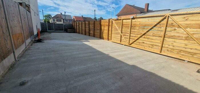 Land To Rent In Collier Row Road, Romford, RM5