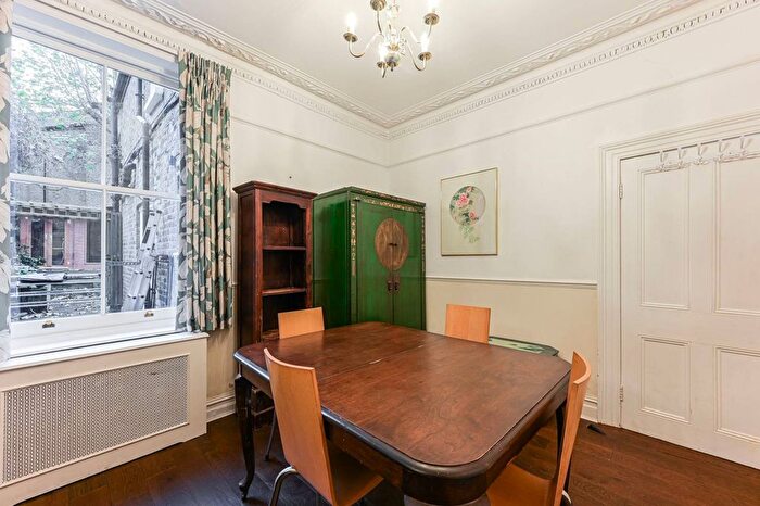 4 Bedroom Property To Rent In Knatchbull Road, Camberwell, London, SE5