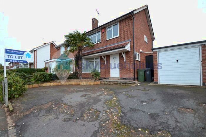 3 Bedroom Semi-Detached House To Rent In Shipston Hill, Leicester, LE2