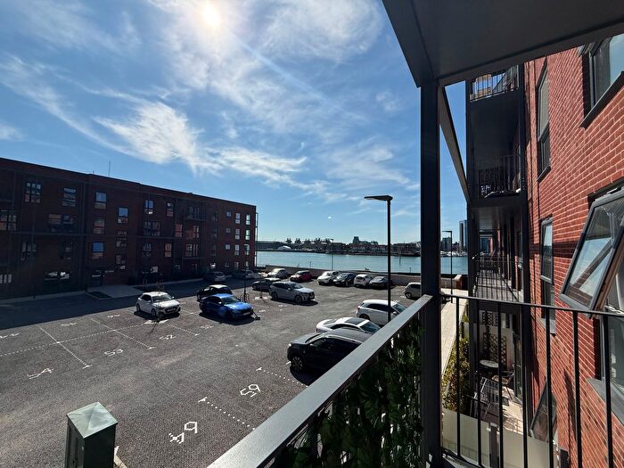 1 Bedroom Flat To Rent In John Thornycroft Road, Southampton, SO19