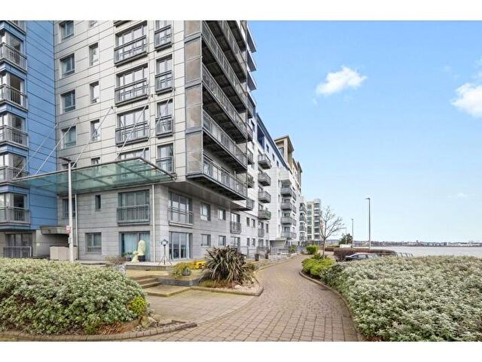 4 Bedroom Flat To Rent In , Western Harbour Midway, Edinburgh, EH6