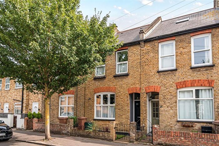 2 Bedroom Cottage For Sale In Seymour Road, Mitcham, CR4