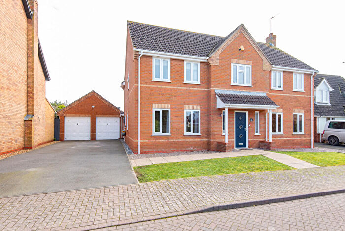 5 Bedroom Detached House For Sale In Wiles Avenue, Moulton Chapel, PE12