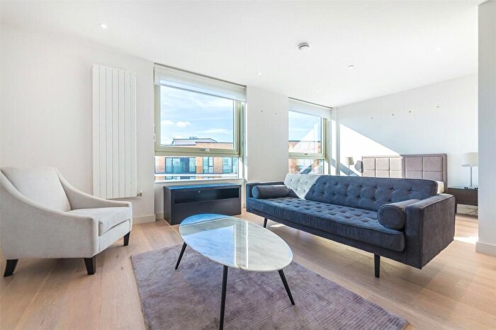 Apartment To Rent In Corsair House, Starboard Way, Royal Wharf, London, E16