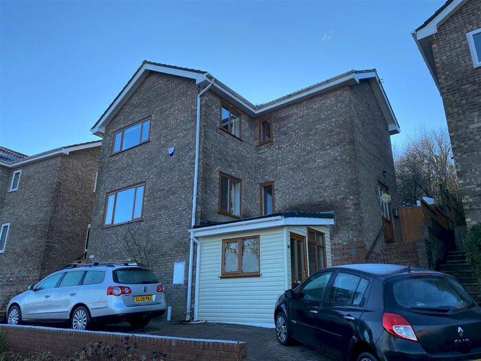 4 Bedroom Detached House To Rent In Huntfield Road, Chepstow NP16