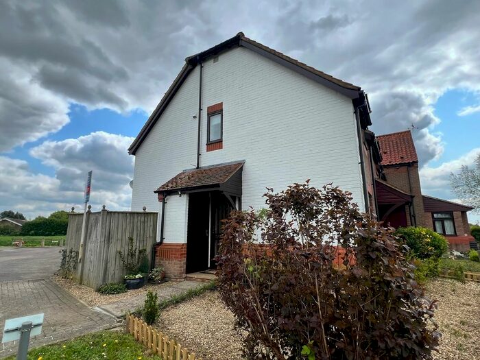 2 Bedroom Terraced House To Rent In The Moorings, Stoke Ferry, King's Lynn, PE33