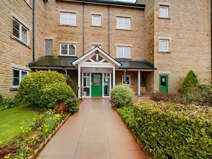 2 Bedroom Apartment For Sale In Spruce Avenue, Lancaster, LA1