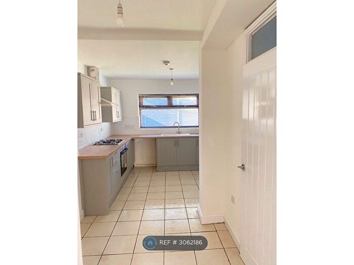 3 Bedroom End Of Terrace House To Rent In Burtree Road, Liverpool, L14