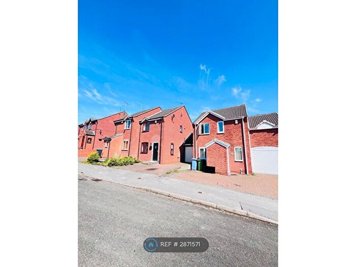 2 Bedroom Semi-detached House To Rent In Mountview Close, Mansfield, NG18