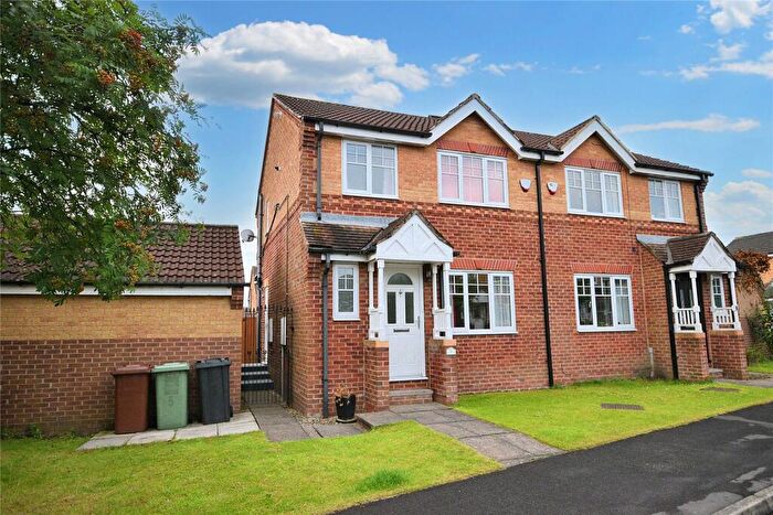 3 Bedroom Semi-Detached House To Rent In Fairfield Lane, Rothwell, Leeds, West Yorkshire, LS26