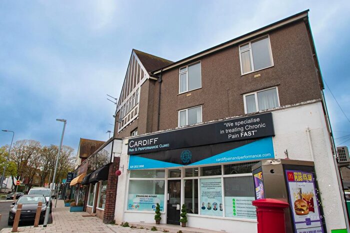 3 Bedroom Flat To Rent In Waungron Road, Llandaff, Cardiff., CF5