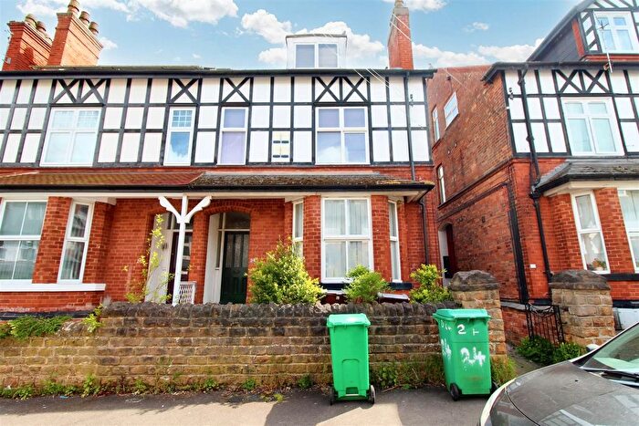 1 Bedroom Flat To Rent In Bingham Road, Sherwood, Nottingham, NG5