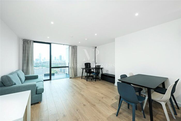 1 Bedroom Apartment To Rent In Braithwaite House, Forrester Way, London, E15