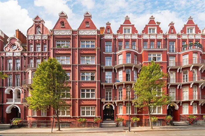 5 Bedroom Flat To Rent In Cabbell Street, Marylebone, NW1