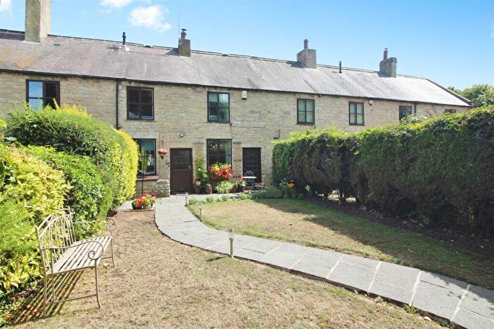 3 Bedroom Cottage For Sale In Malvern Mews, Monk Fryston, Leeds, LS25