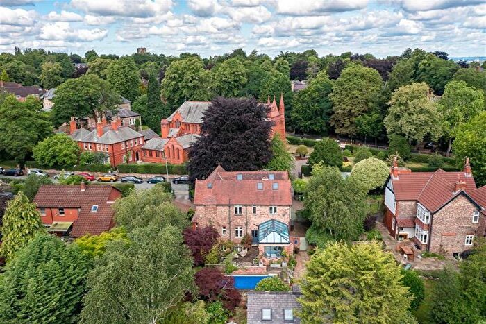 6 Bedroom Detached House For Sale In Bentinck Road, Altrincham, WA14