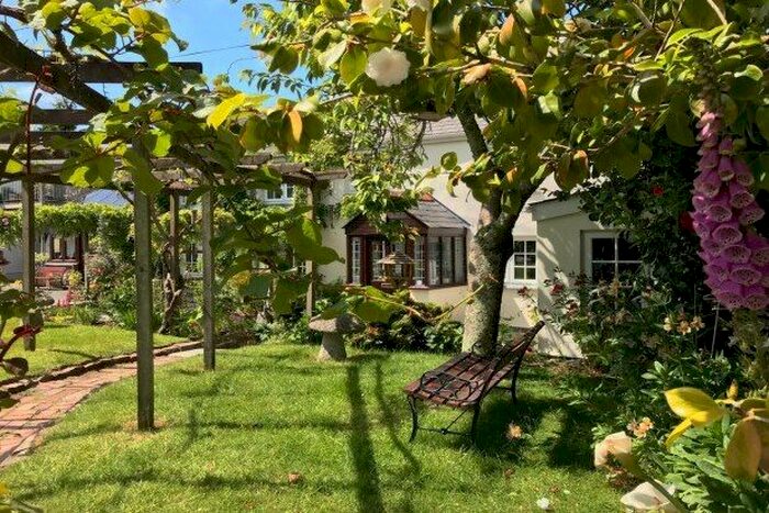 1 Bedroom Cottage To Rent In Tregrehan, St. Austell, PL25