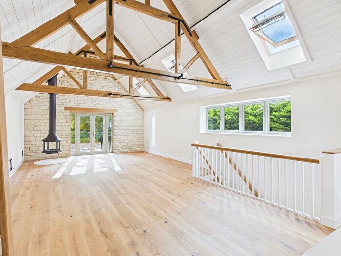 3 Bedroom Property For Sale In Water Lane, Bradden, NN12