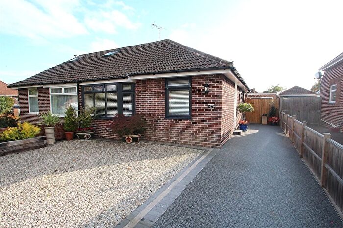 2 Bedroom Bungalow For Sale In Coombe Farm Avenue, Fareham, Hampshire, PO16