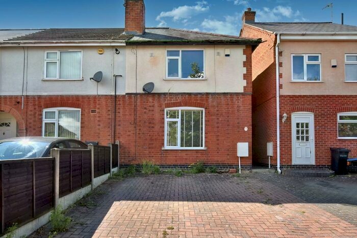 2 Bedroom End Of Terrace House To Rent In Cedar Avenue, Wigston, Leicester, LE18