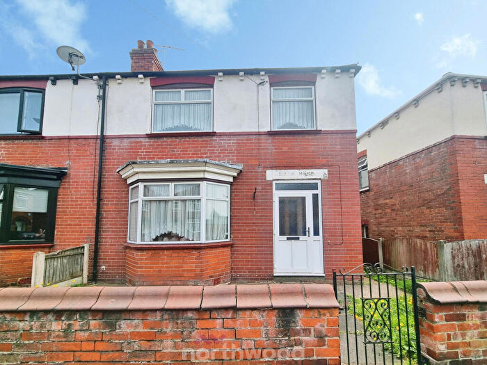 3 Bedroom Semi-Detached House For Sale In Wentworth Road, Wheatley, Doncaster, DN2