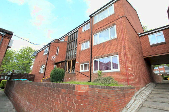 2 Bedroom Apartment To Rent In Dryden Street, Nottingham, NG1