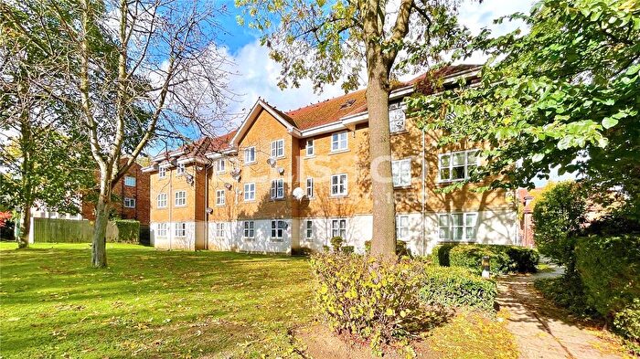 2 Bedroom Flat To Rent In Willow Tree Court, Crawford Avenue, Wembley, HA0