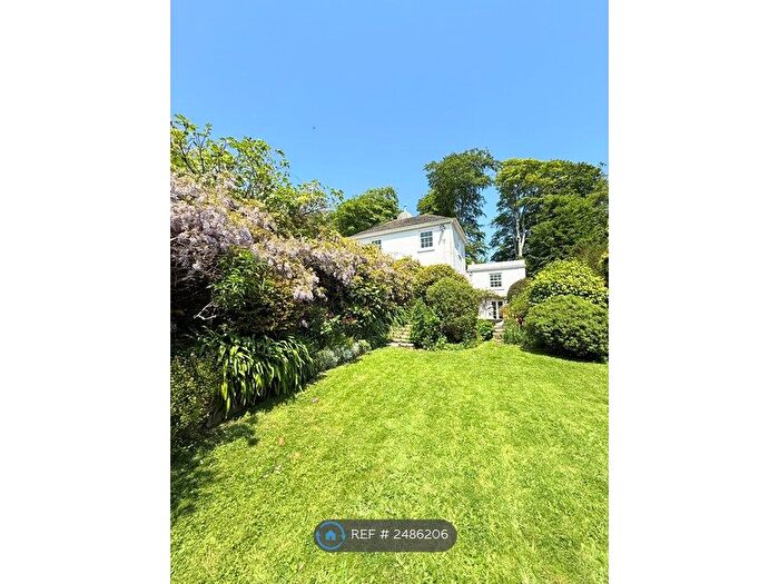 3 Bedroom Semi-Detached House To Rent In Silverdale Road, Falmouth, TR11