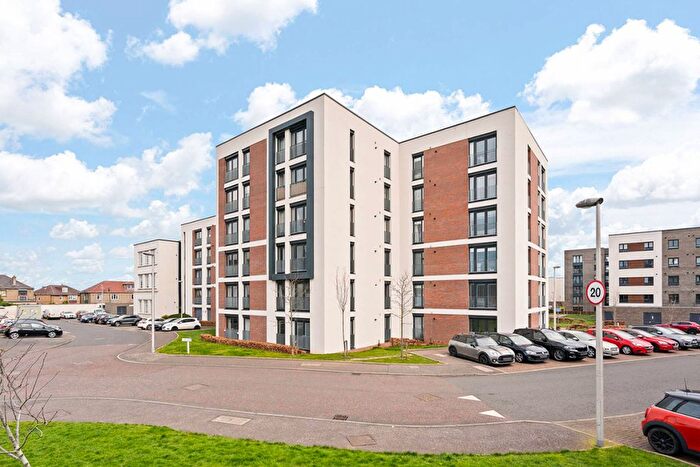 2 Bedroom Flat For Sale In Arneil Place, Edinburgh, EH5