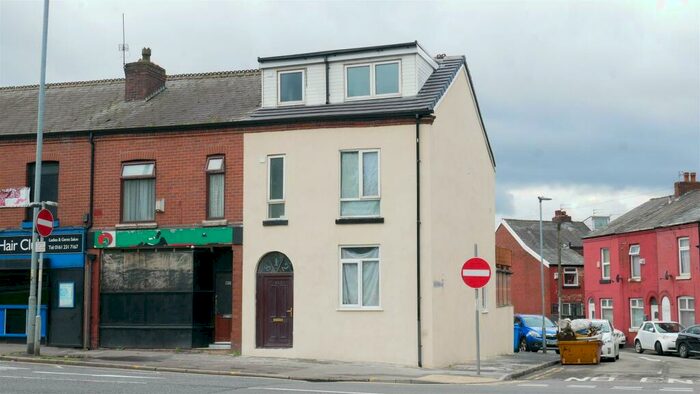 1 Bedroom Apartment To Rent In Hyde Road, Manchester, M18