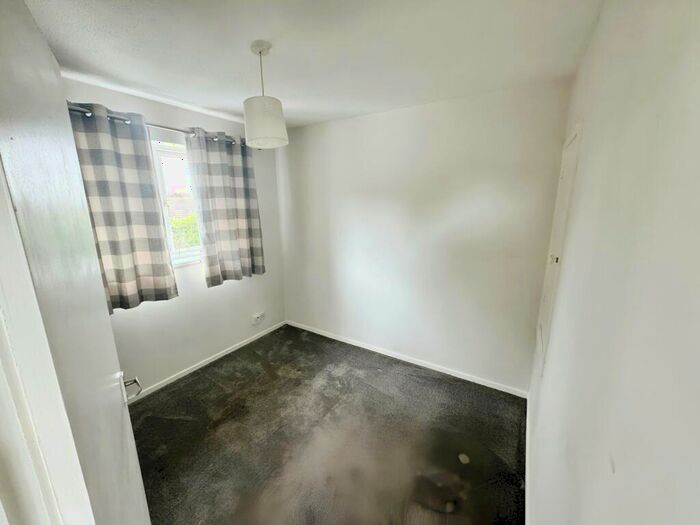 3 Bedroom Semi-Detached House To Rent In Curlew Close, Thornton-Cleveleys, Lancashire, FY5