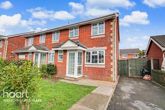 3 Bedroom Semi-Detached House To Rent In Taunton Road, Weston-super-mare, BS22