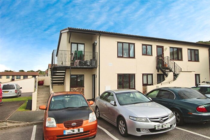 2 Bedroom Flat For Sale In Westward Ho, Bideford, EX39