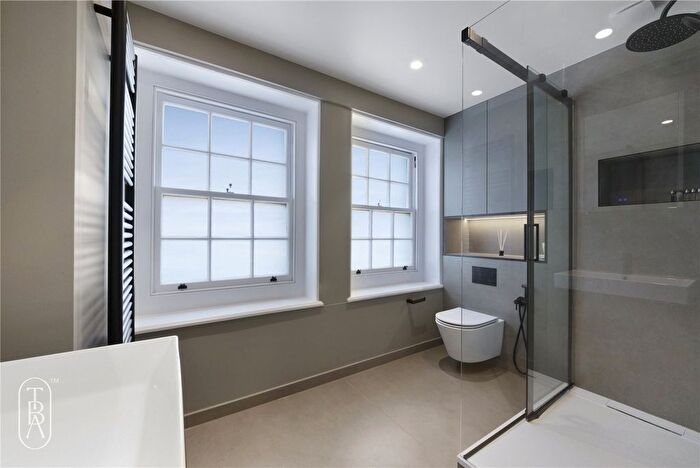 1 Bedroom Flat To Rent In Hoxton Square, London, N1