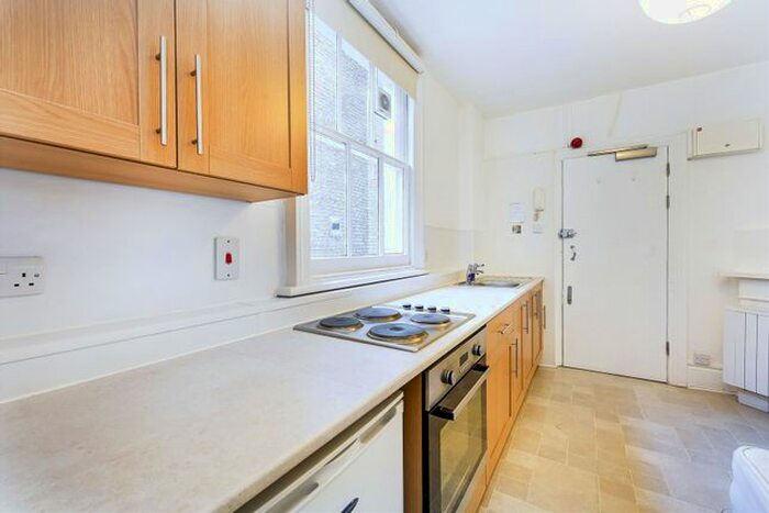 Studio To Rent In Onslow Gardens, South Kensington, London, SW7