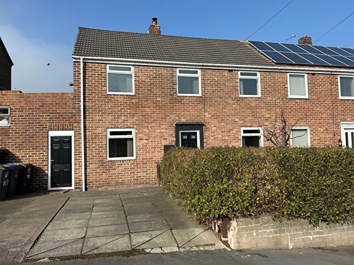 3 Bedroom Semi Detached House For Sale In Taylor Avenue, Bearpark, Durham, County Durham, DH7