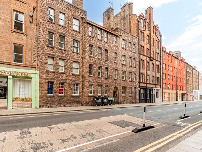 1 Bedroom Flat For Sale In Buccleuch Street, Edinburgh, EH8