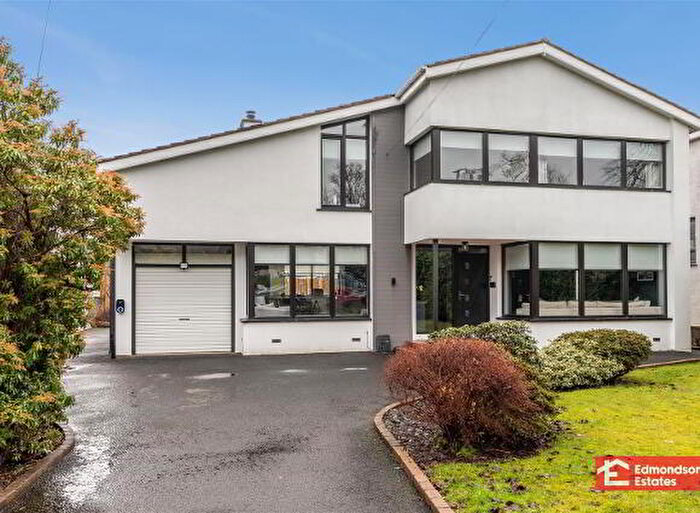 4 Bedroom Detached House For Sale In Cambridge Avenue, Ballymena, BT42