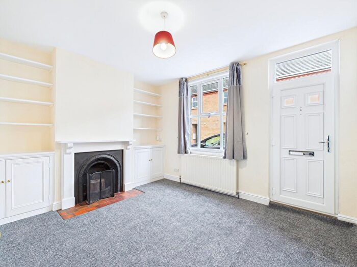 3 Bedroom Terraced House To Rent In Palmerston Road, Woodston, Peterborough, PE2