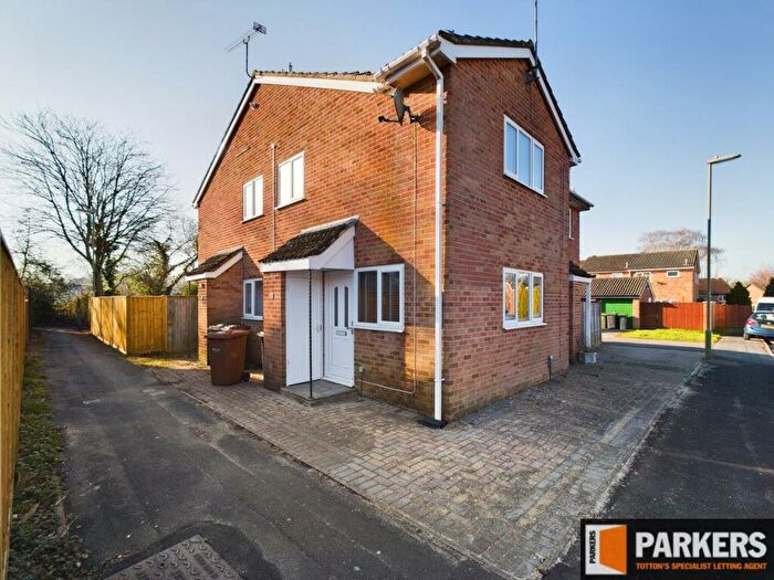 1 Bedroom Terraced House To Rent In Langham Close, North Baddesley, SO52