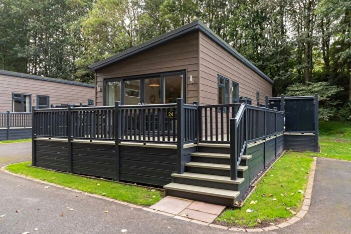 2 Bedroom Mobile/park Home For Sale In Aysgarth, Leyburn, DL8