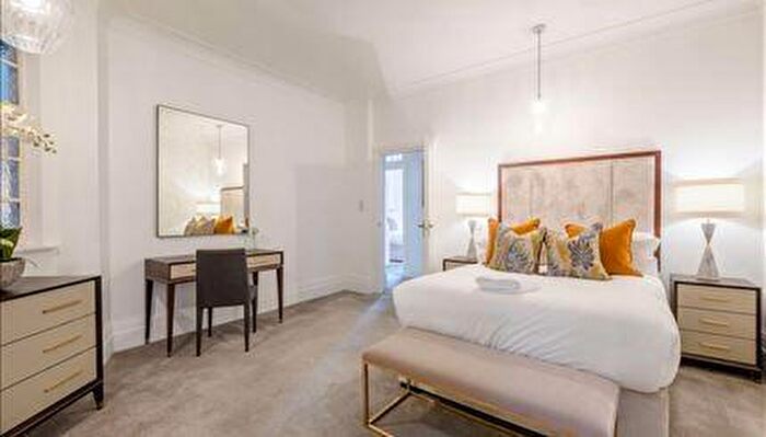 2 Bedroom Apartment To Rent In Strathmore Court, Park Road, St Johns Wood, NW8