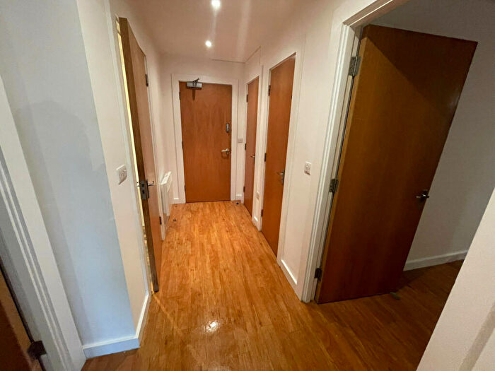 2 Bedroom Apartment To Rent In Bury Street, Salford, M3