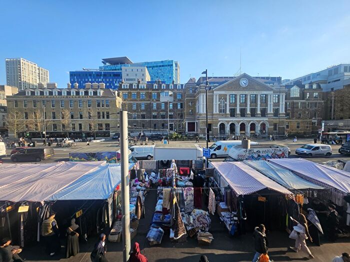 1 Bedroom Flat To Rent In Whitechapel Road, E1