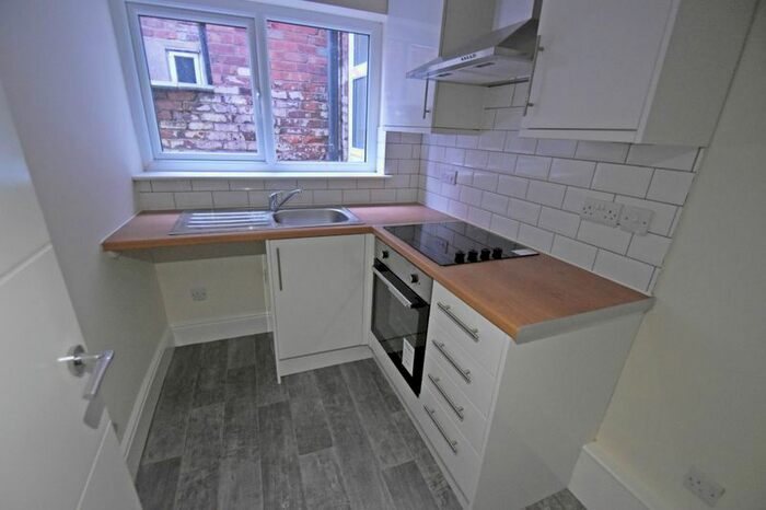 Studio To Rent In Windsor Road, Manchester, M19