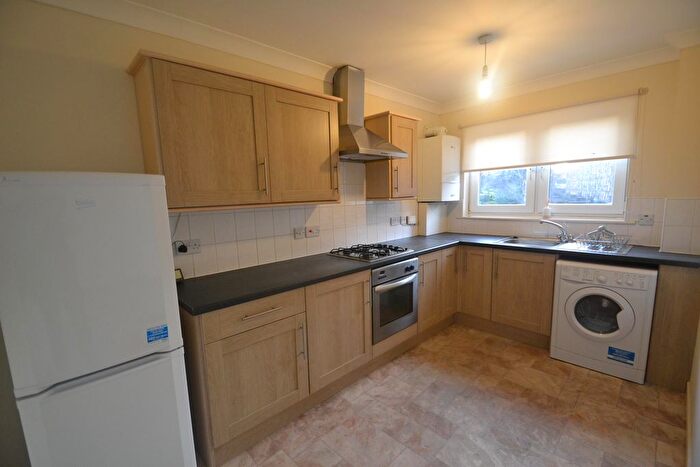 2 Bedroom Flat To Rent In /, Drumover Drive, Glasgow, G31